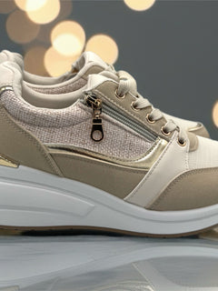 Load image into Gallery viewer, Sinead trainers
