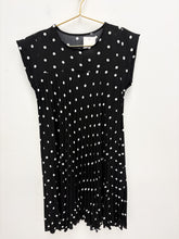 Load image into Gallery viewer, Lola dress - 8 colours
