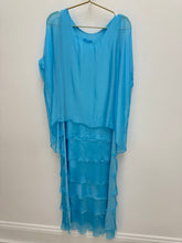 Load image into Gallery viewer, Deanna dress - 15 colours. DUE BACK IN SOON…
