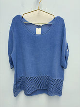 Load image into Gallery viewer, Jackie top - 8 colours
