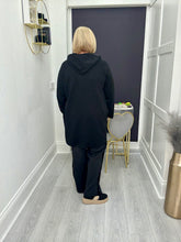 Load image into Gallery viewer, Jordan jacket - 2 colours
