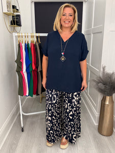 Lynn top - 11 colours