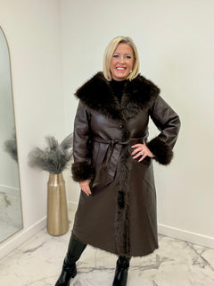 Load image into Gallery viewer, Paloma reversible coat
