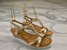 Load image into Gallery viewer, Samphire Wedges - Gold
