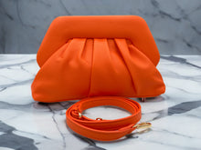 Load image into Gallery viewer, Josie Handbag - Big
