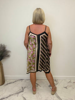 Load image into Gallery viewer, Nadia dress

