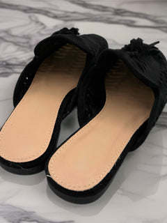 Load image into Gallery viewer, Tassel Mule Loafers - Black
