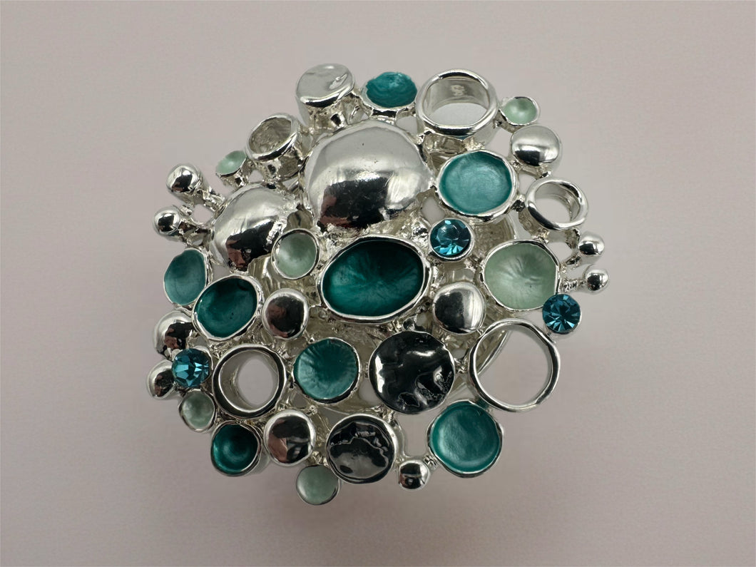 Sophie Magnetic Brooch - 3 Colours