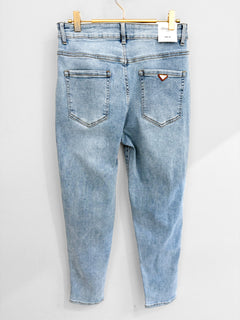 Load image into Gallery viewer, Ellie jeans

