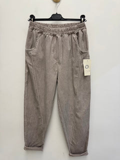 Load image into Gallery viewer, Darcy magic trousers
