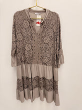 Load image into Gallery viewer, Lacey dress - 5 colours
