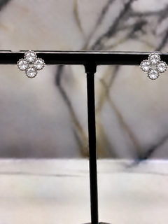 Load image into Gallery viewer, Marissa studs
