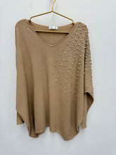 Load image into Gallery viewer, Lorraine Jumper  - 3 colours
