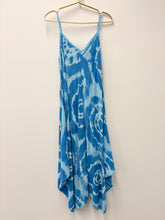 Load image into Gallery viewer, Stephanie Dress
