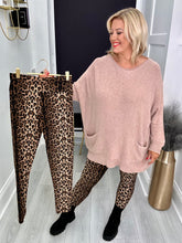 Load image into Gallery viewer, Lynn leggings - 2 sizes
