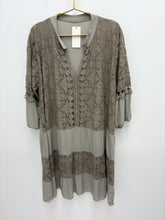 Load image into Gallery viewer, Janet dress - 10 colours
