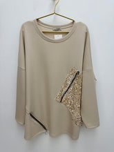 Load image into Gallery viewer, Paige top - 5 colours
