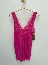 Load image into Gallery viewer, Minnie top - 8 colours
