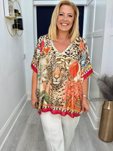 Load image into Gallery viewer, Leopard top
