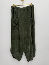 Load image into Gallery viewer, Brandy trousers - 6 colours
