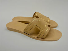 Load image into Gallery viewer, Helena Sandals - beige
