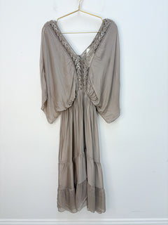Load image into Gallery viewer, Sonya dress
