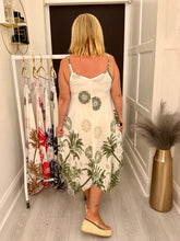 Load image into Gallery viewer, Miley dress - 5 colours
