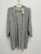 Load image into Gallery viewer, Jenny cardigan - 4 colours
