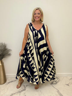 Load image into Gallery viewer, Trudy dress
