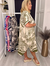 Load image into Gallery viewer, Jungle dress - 5 colours
