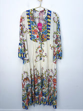 Load image into Gallery viewer, Miley dress - 4 colours
