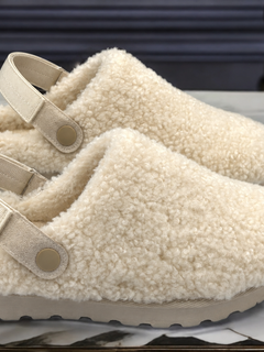 Load image into Gallery viewer, Bella Mules - Beige
