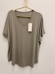 Caroline top - 19 colours