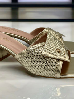 Load image into Gallery viewer, Isobel heels - gold
