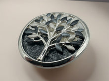 Load image into Gallery viewer, Tree Magnetic Brooch - 6 Colours
