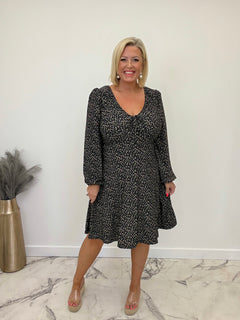 Load image into Gallery viewer, Fleur dress - 3 sizes
