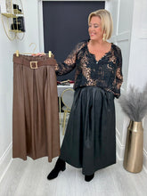 Load image into Gallery viewer, Briony skirt - 2 colours
