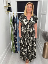 Load image into Gallery viewer, Heather dress - 4 colours
