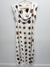 Load image into Gallery viewer, Beatrice dress - 7 colours
