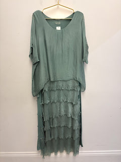 Load image into Gallery viewer, Deanna dress
