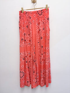 Load image into Gallery viewer, Zeta trousers
