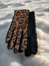 Load image into Gallery viewer, Ellie Gloves
