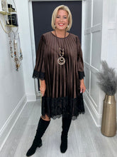 Load image into Gallery viewer, Carla dress - 2 colours
