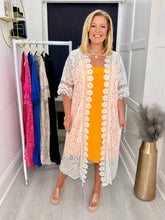 Load image into Gallery viewer, Imogen kimono - 5 colours
