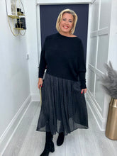 Load image into Gallery viewer, Rio skirt - 2 sizes
