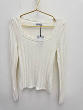 Load image into Gallery viewer, Gina top - 5 colours
