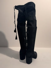 Load image into Gallery viewer, Paige boots
