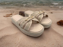 Load image into Gallery viewer, Elena sandals
