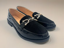 Load image into Gallery viewer, Marnie loafers - Black

