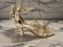 Load image into Gallery viewer, Sharon heels
